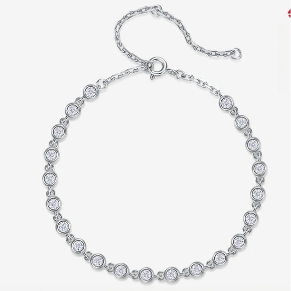 Axis Moissanite Bracelet